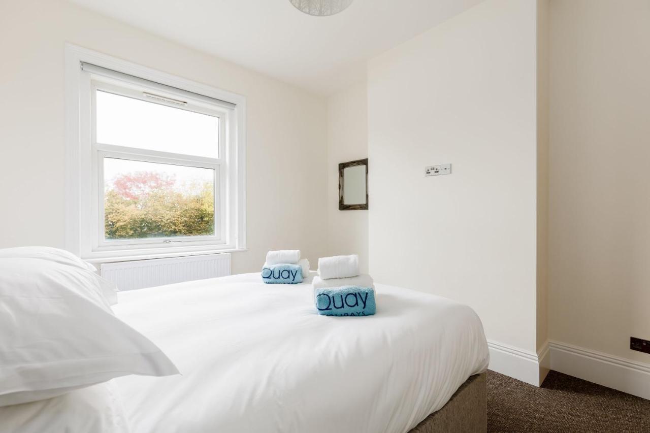 Park Lake View Poole Ngoại thất bức ảnh