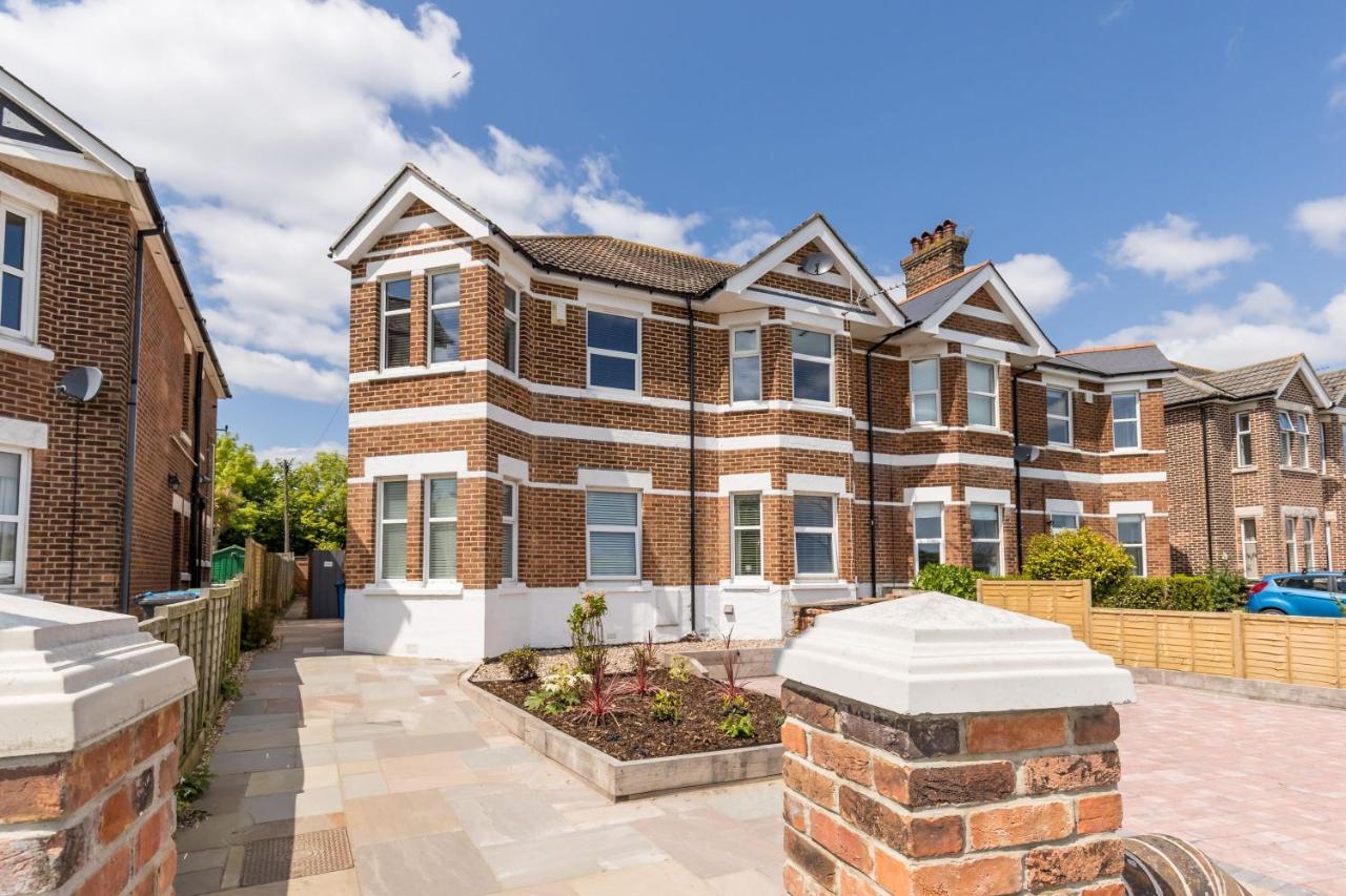 Park Lake View Poole Ngoại thất bức ảnh