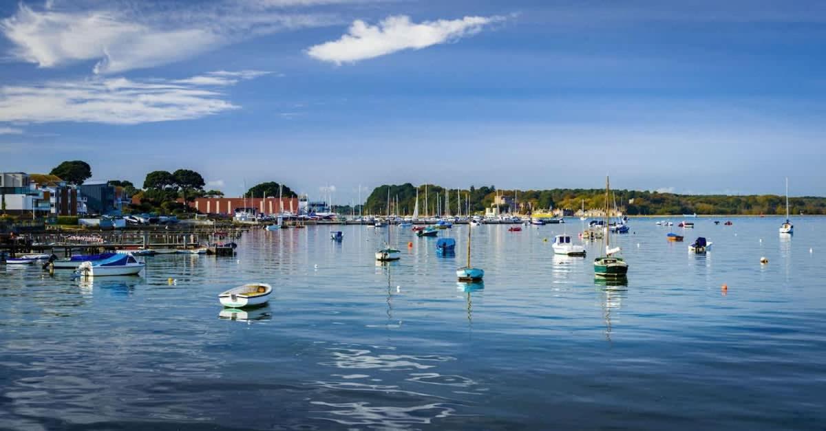 Park Lake View Poole Ngoại thất bức ảnh